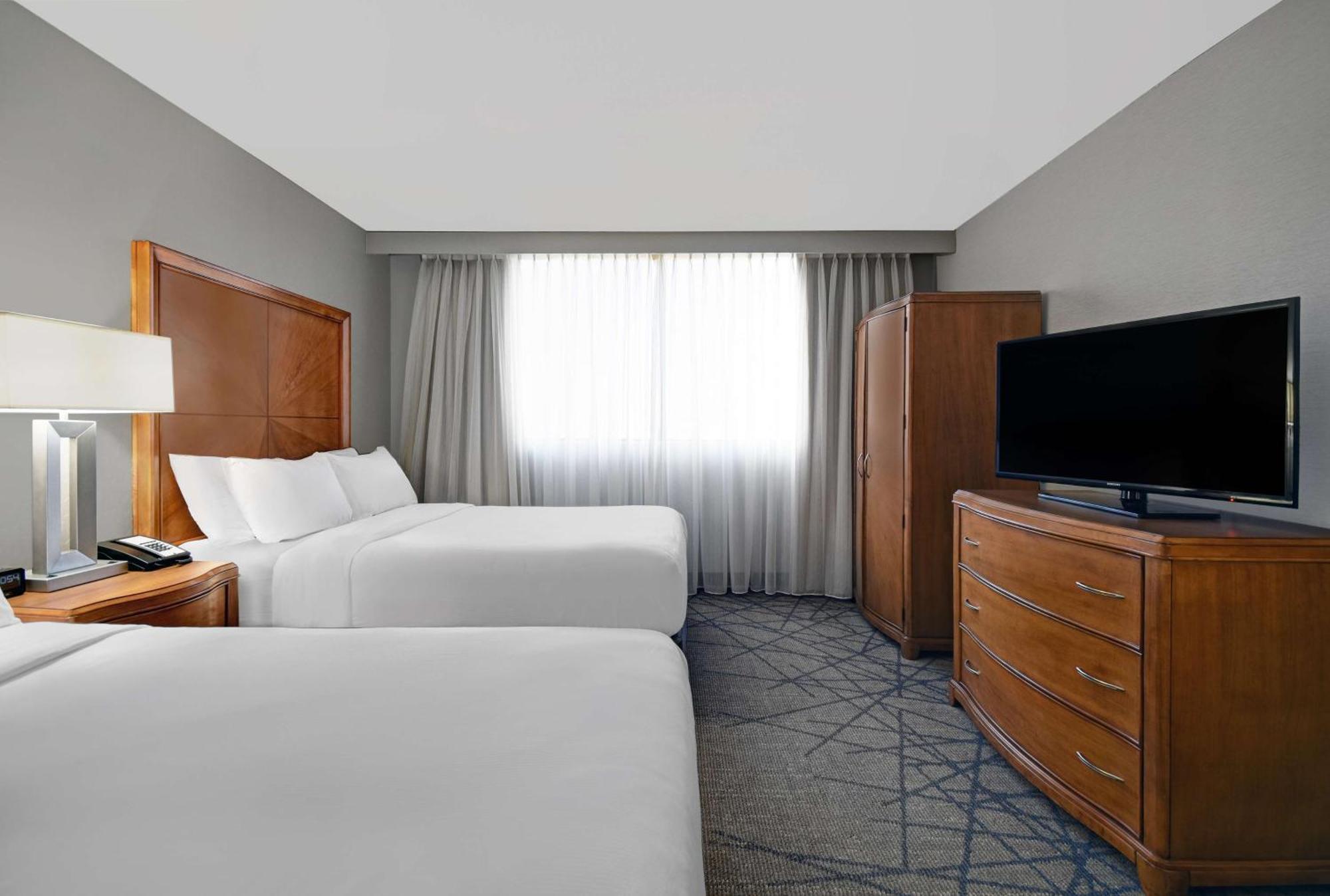 Embassy Suites By Hilton Detroit - Livonia/Novi Exteriör bild