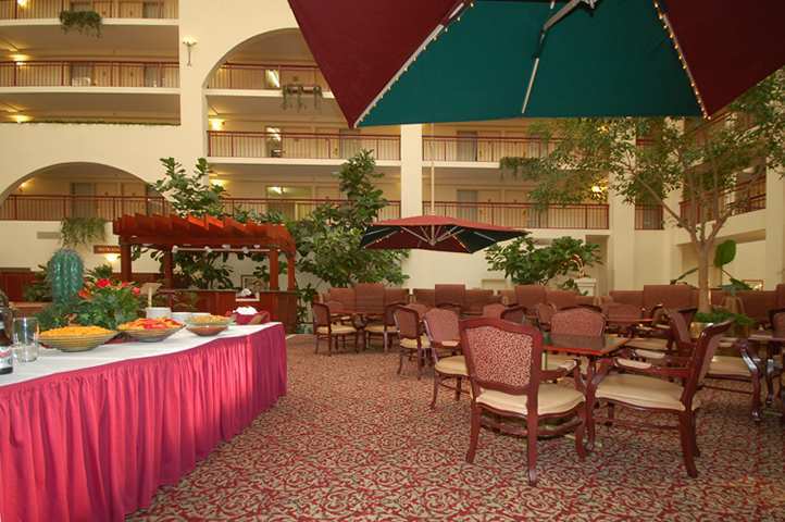 Embassy Suites By Hilton Detroit - Livonia/Novi Exteriör bild
